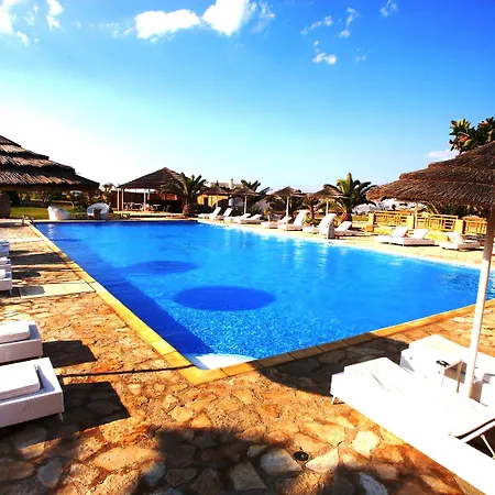 Hotel &