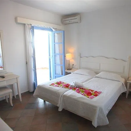 & Hotel Koufonisia