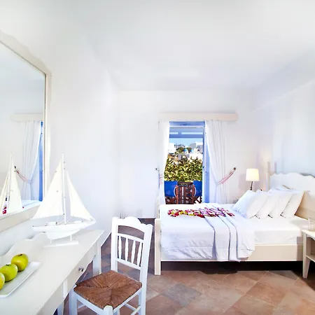 & Ξενοδοχείο 4*