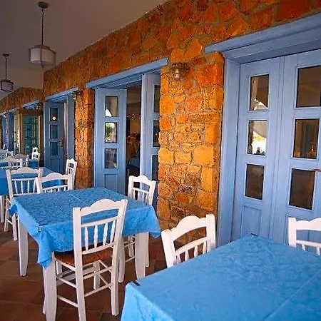 & Hotel Koufonisia