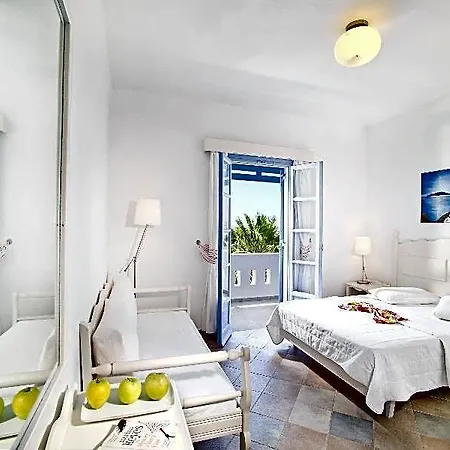 & Hotel